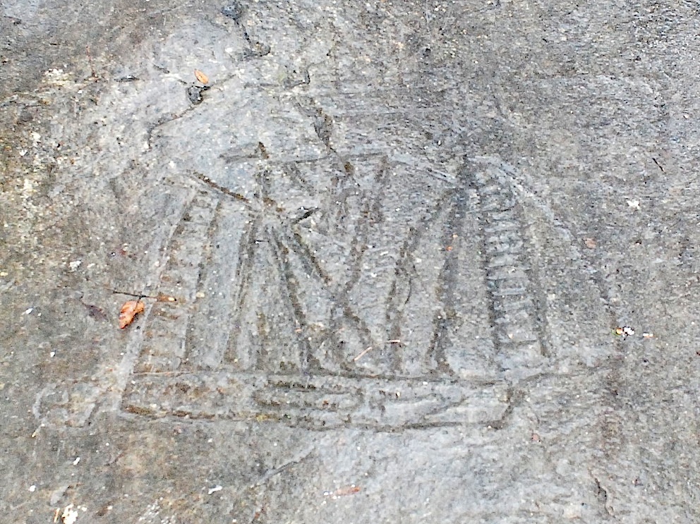 Mount Luppia rock carvings