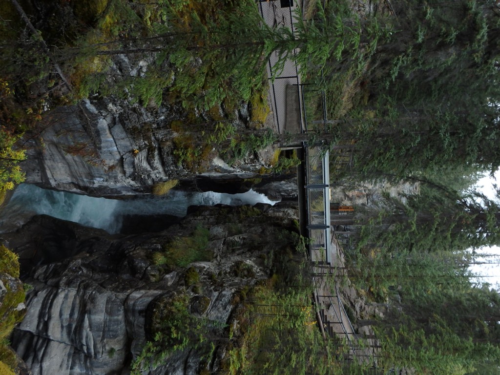 Maligne Canyon