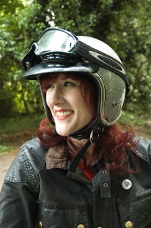 Lois Pryce