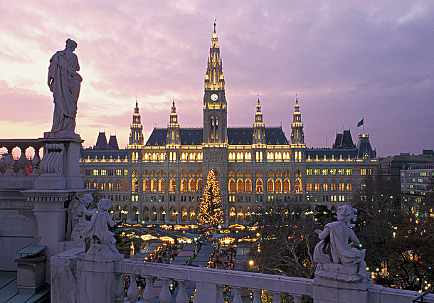 Wish we were at Vienna’s Christkindlemarkte